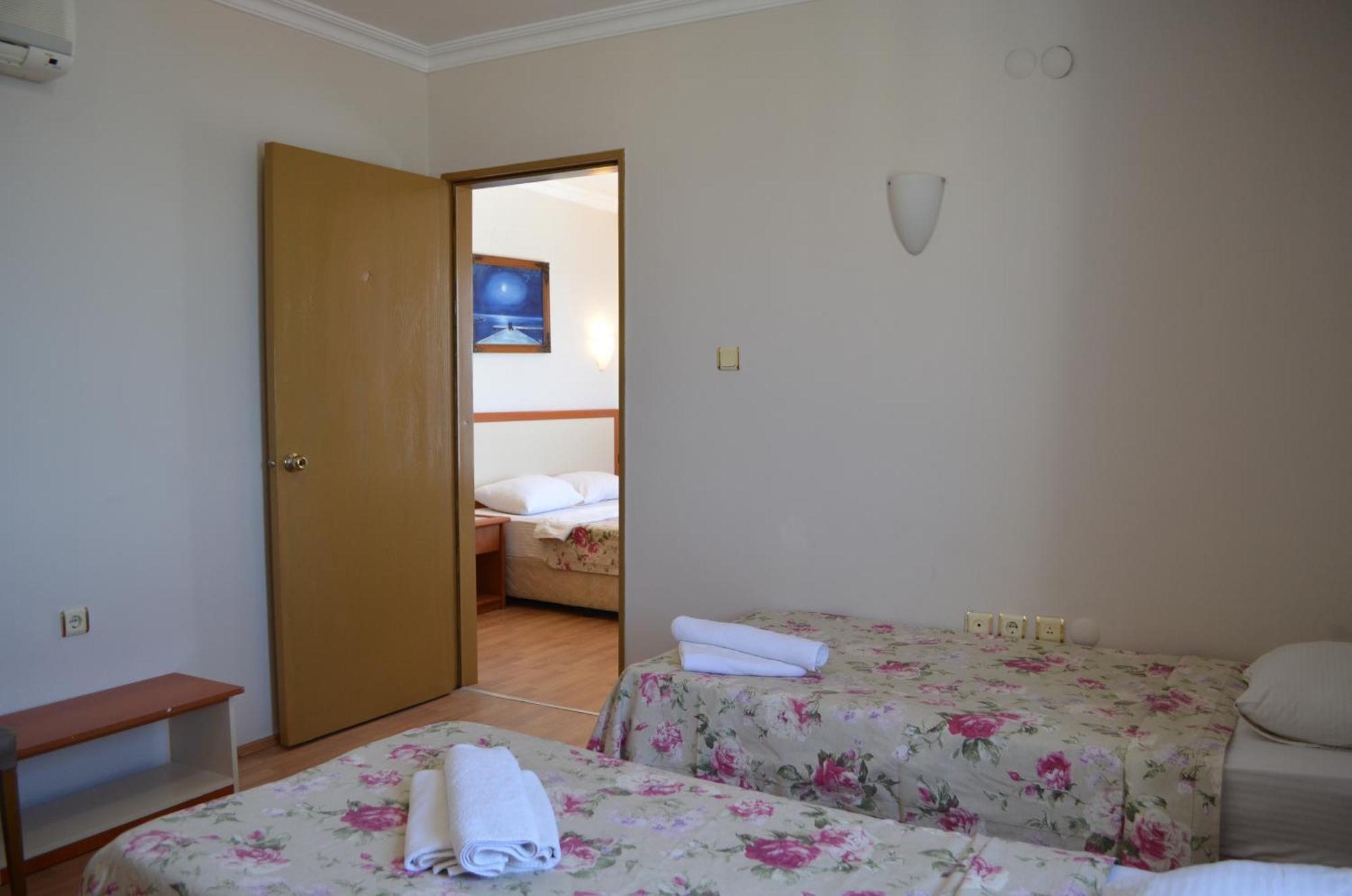Grand Milano Hotel Ayvalik Phòng bức ảnh